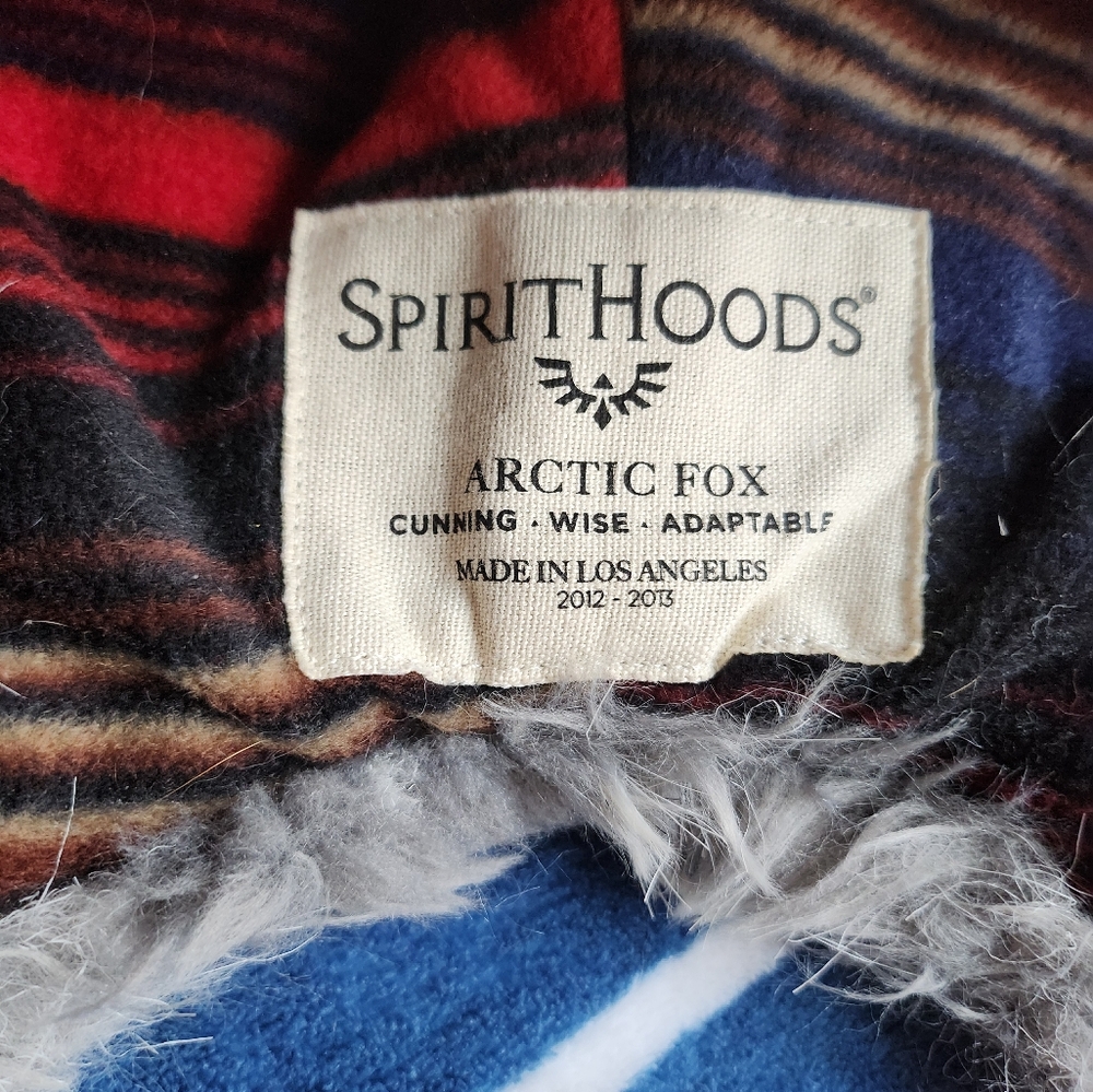 Spirithoods Built For Snow Arcric Fox View 4